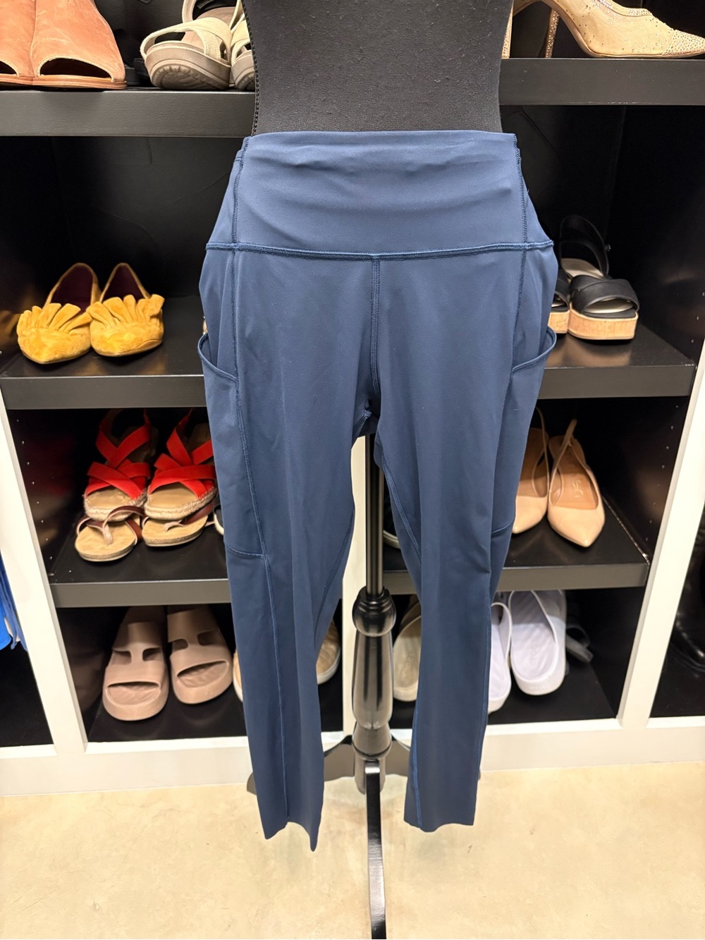 lululemon athletica Navy High-Rise Capri Leggings - Picture 2 of 11
